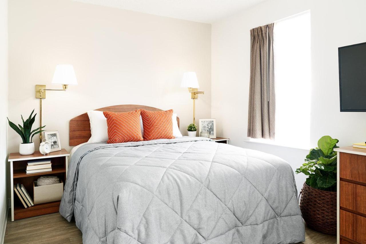 Intown Suites Extended Stay Houston Tx - Stuebner Airline Rd Louetta Eksteriør bilde